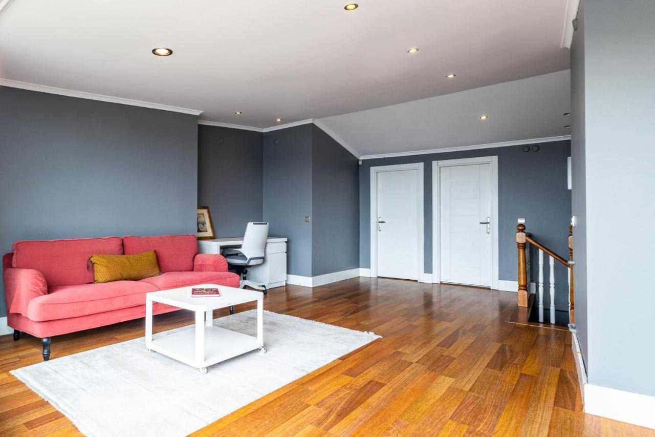 Duplex Flat W Panoramic Bosphorus View And Terrace Leilighet Istanbul Eksteriør bilde